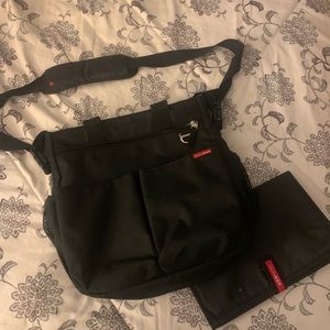 Skip Hop Messenger Diaper Bag